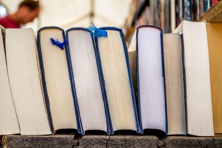 How to Choose Between New and Used Copies on BetterWorldBooks